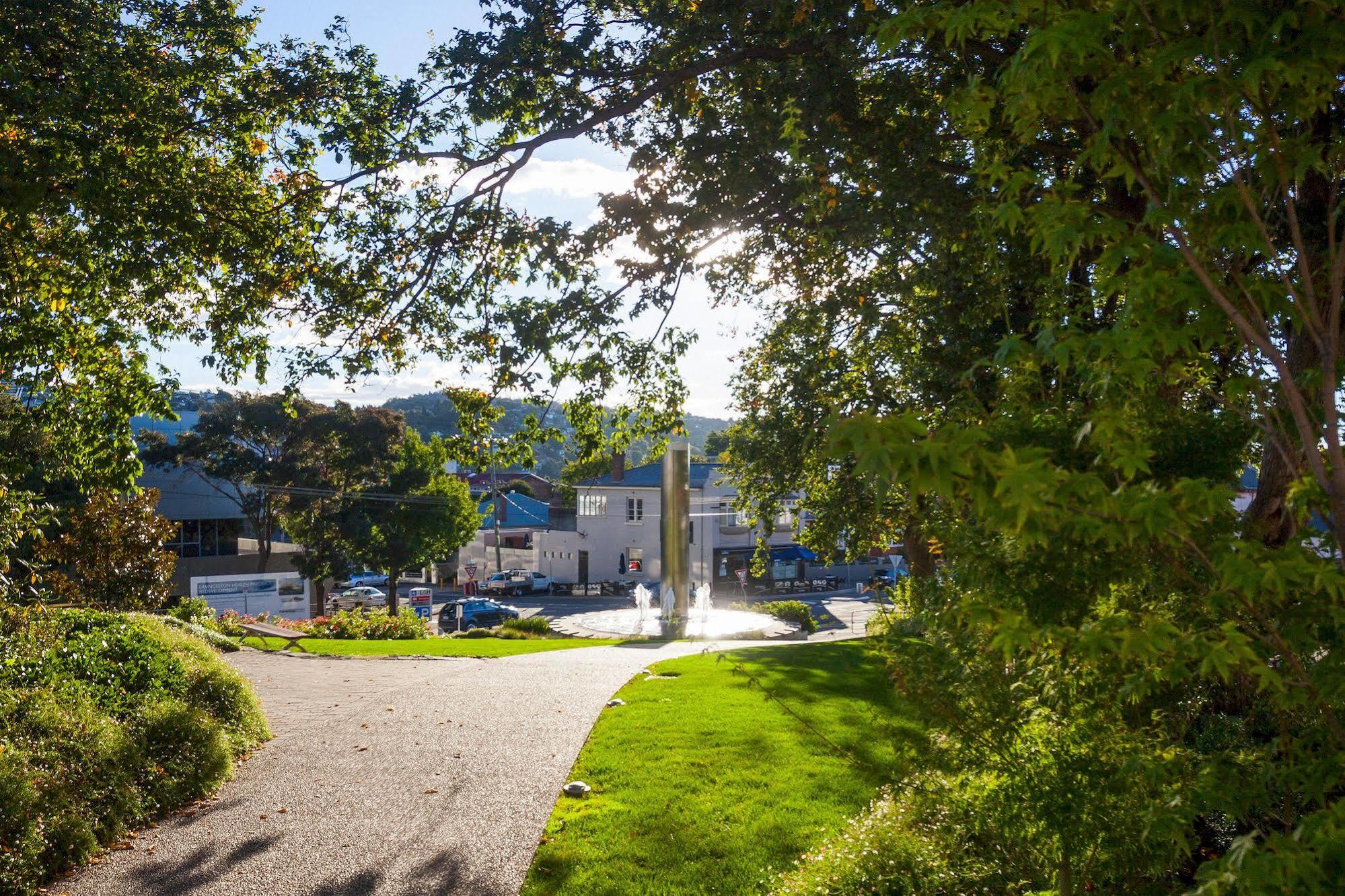 Mantra Charles Hotel Launceston Exterior foto